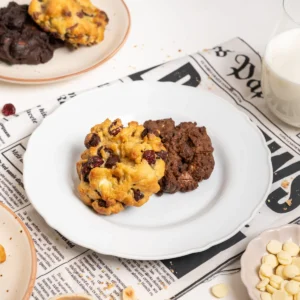 Assorted Box of 2 Cookies